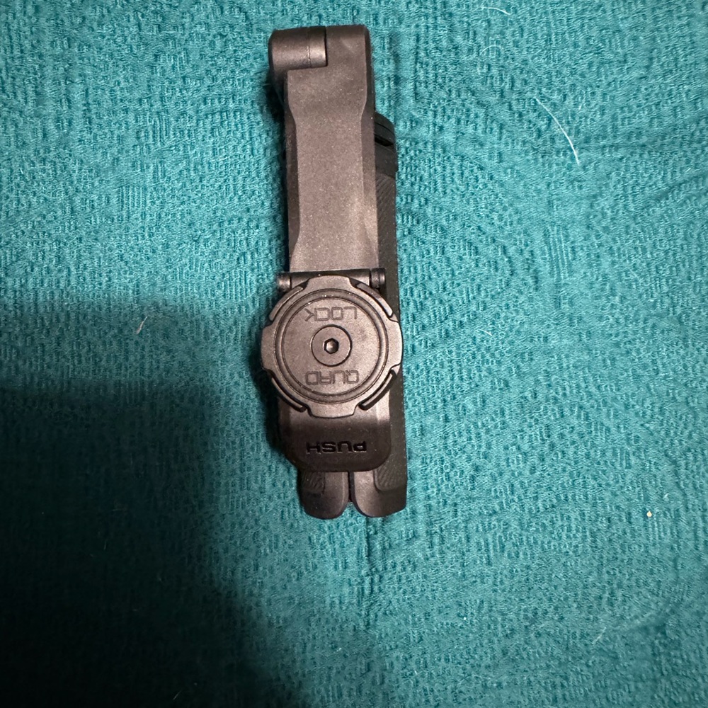 Black Durable Phone Holster Clip with Gear Design